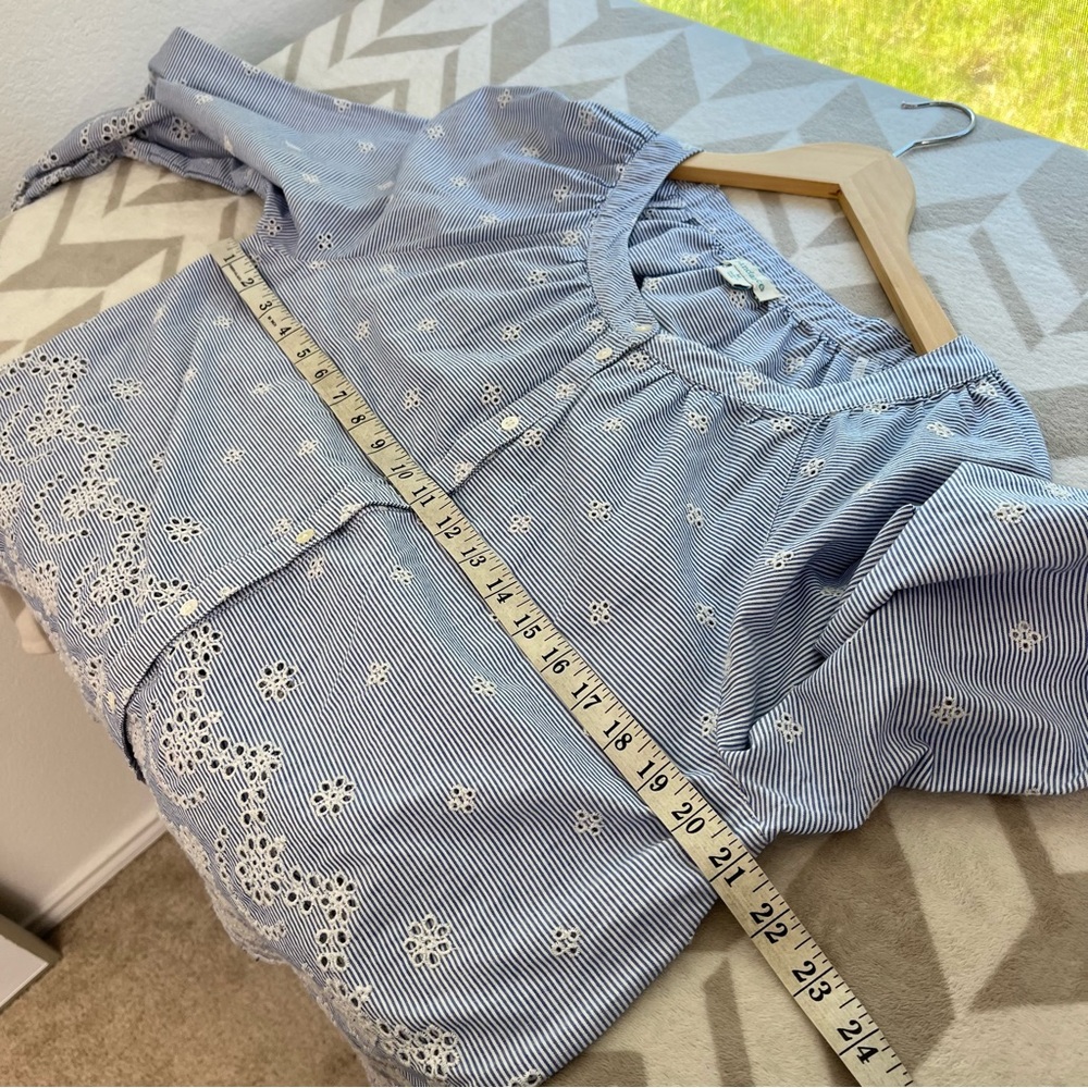 Sundance Rory Embroidery Eyelet‎ Top size Medium - Picture 8 of 10